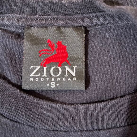 Johnny Cash Short Sleeve Black with White T-Shirt Size Small - Picture 5 of 5